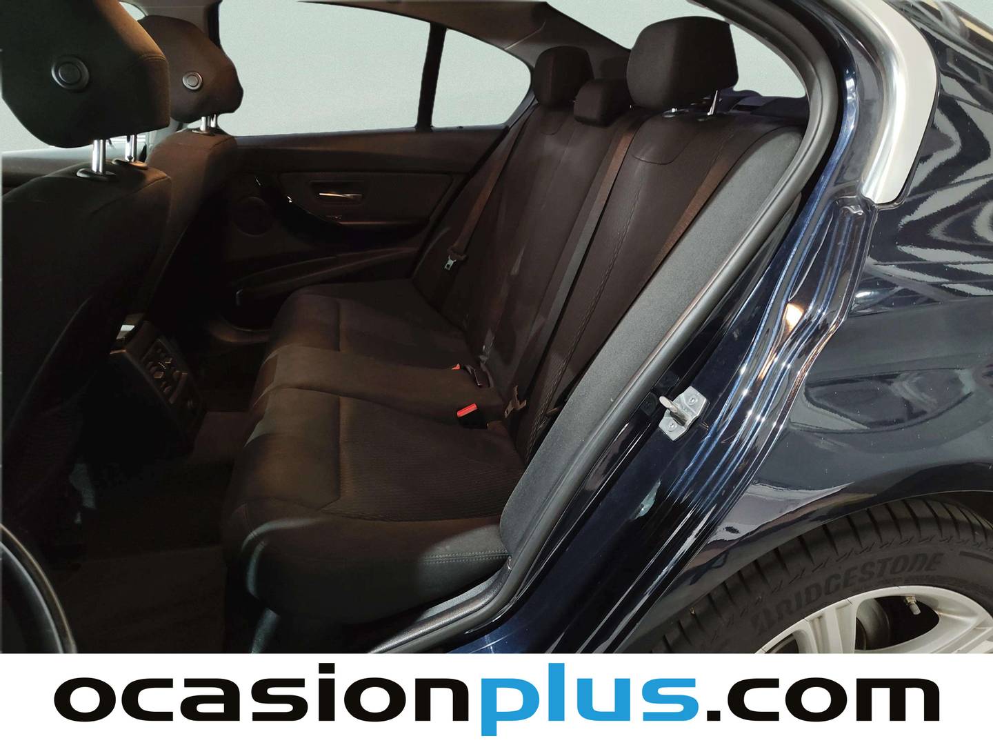 Foto asientos traseros BMW Serie 3 BMW Serie 3 318d (150 CV)