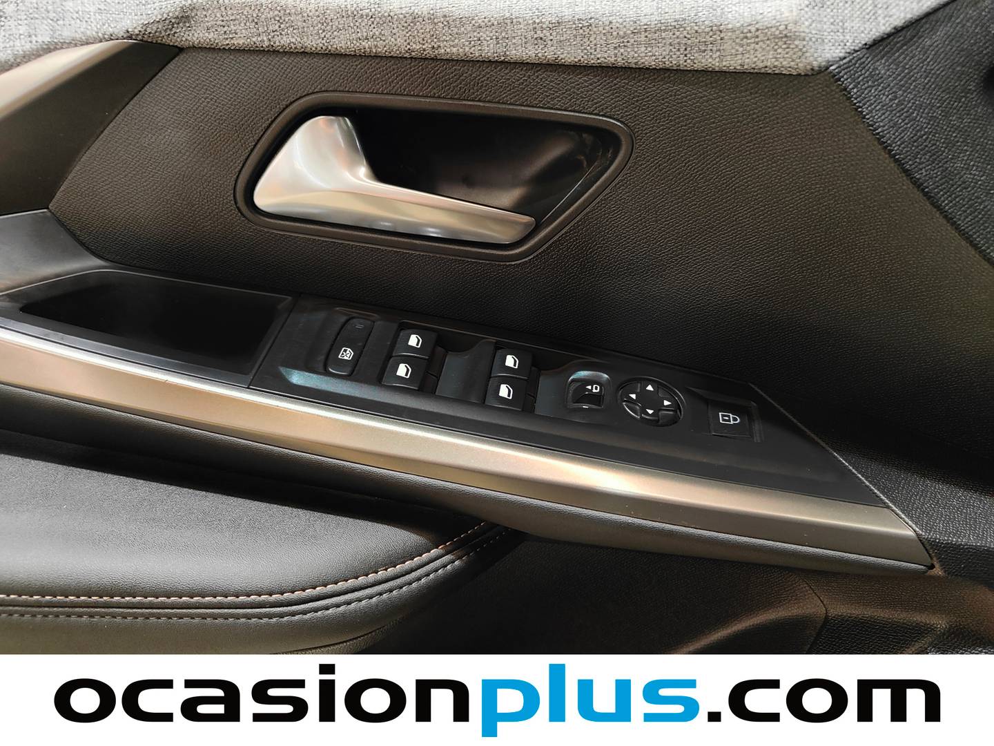 Peugeot 3008 Hybrid Peugeot 3008 Hybrid 145 Allure eDCS6 (145 CV) km 0