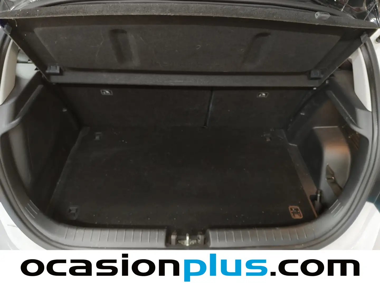 Foto Hyundai i20 Hyundai i20 1.0 TGDI 48V Tecno DCT (100 CV)