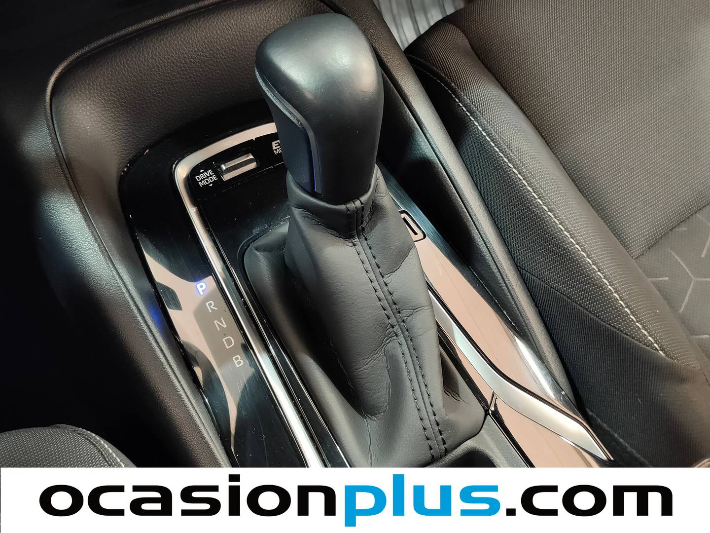 Toyota Corolla Toyota Corolla 1.8 125 Híbrido Active Tech E-CVT (122 CV) de segunda mano