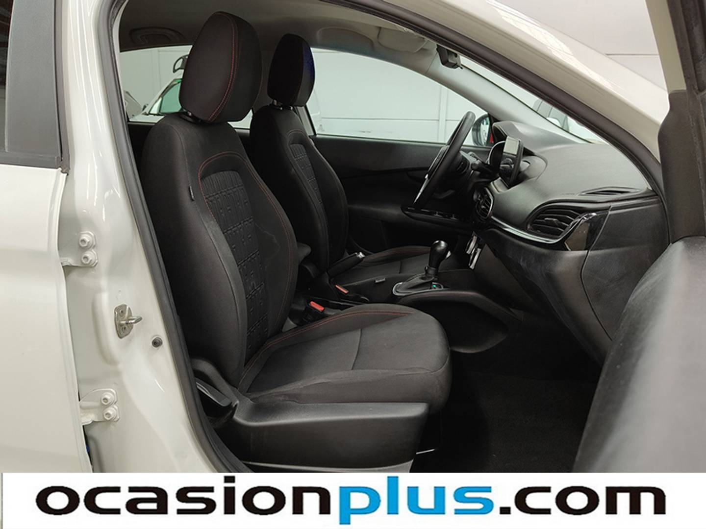 Foto Fiat Tipo Fiat Tipo 1.5 Hybrid Red DCT (130 CV)