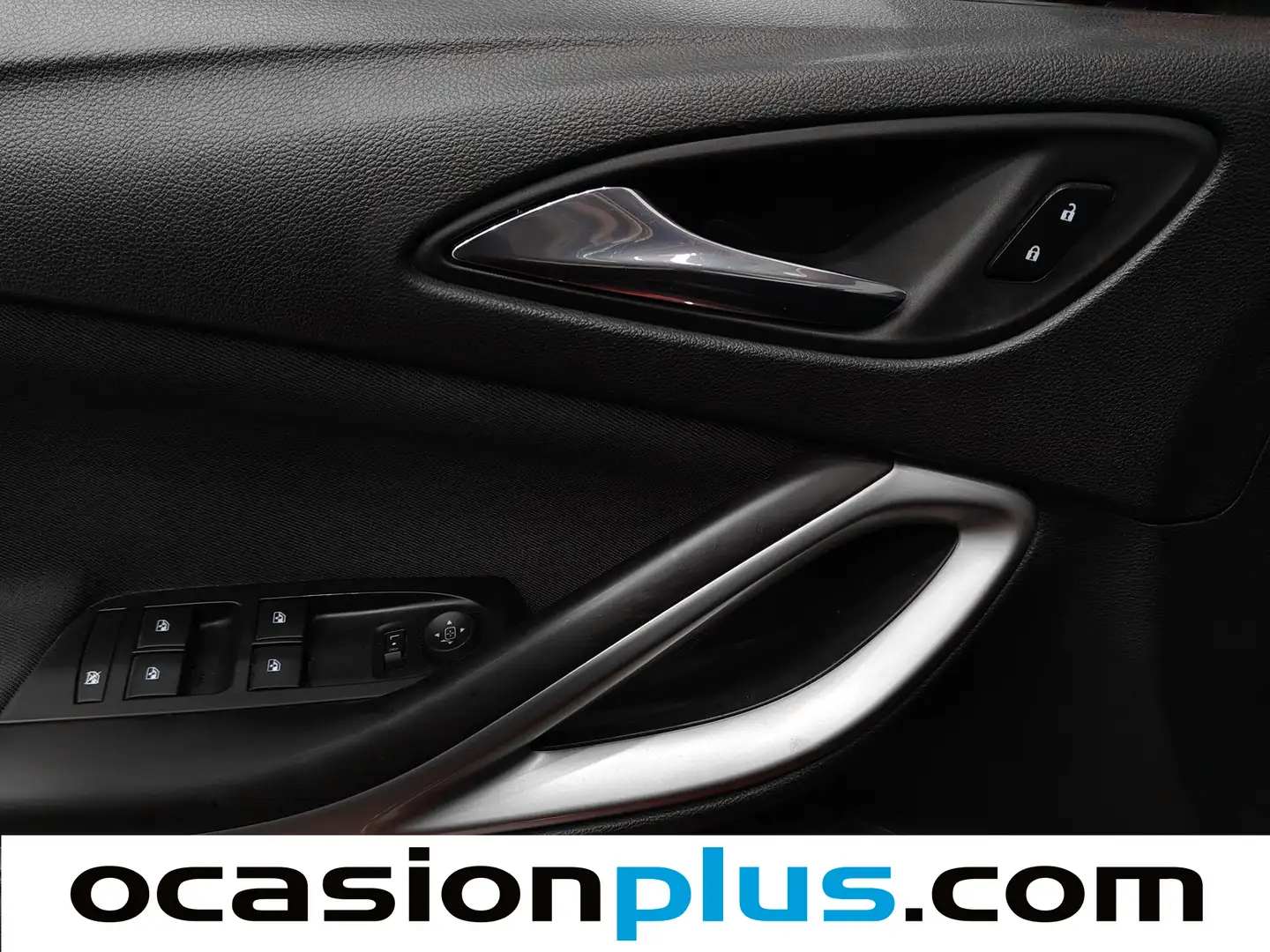 Foto Opel Astra Opel Astra 1.6 CDTi S&S Selective (110 CV)