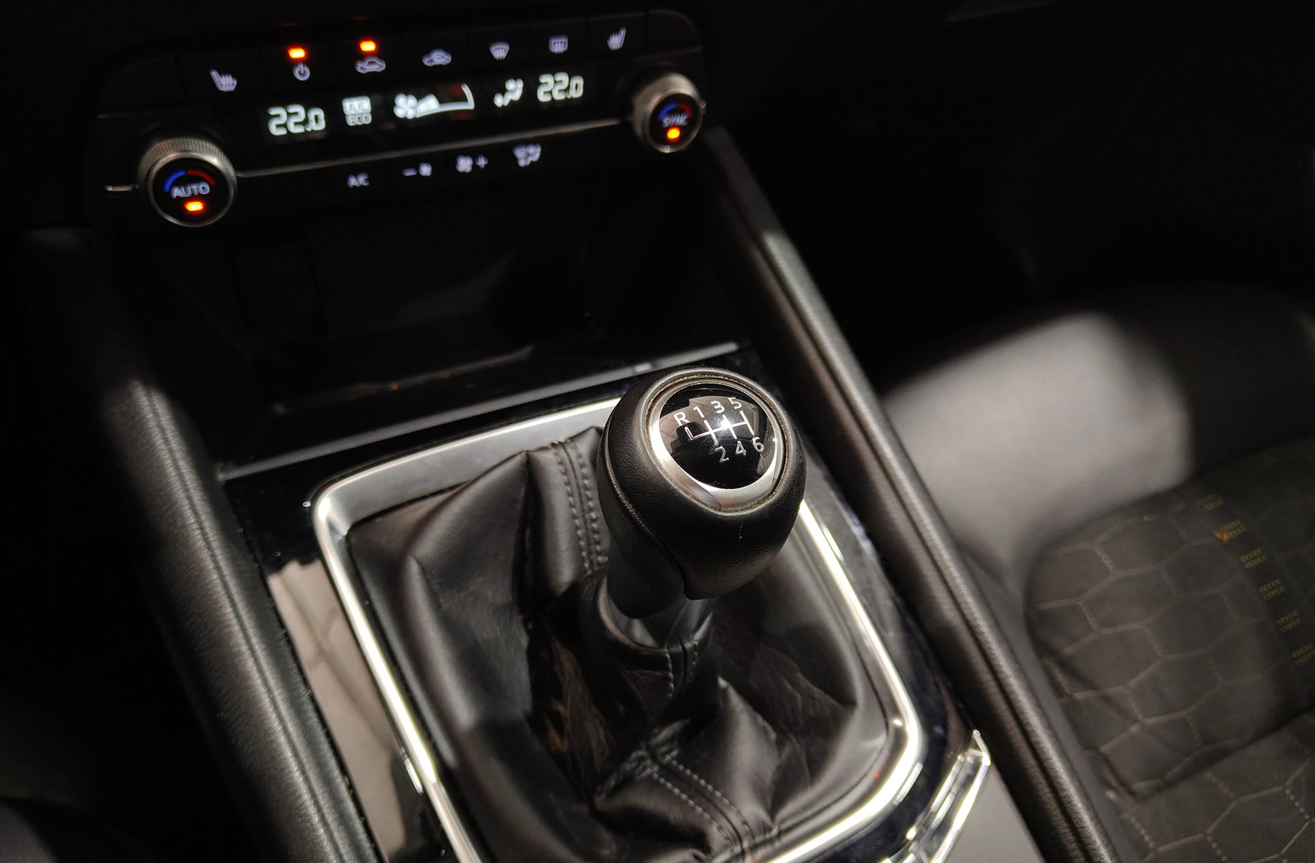 Mazda CX-5 2.2 DE Newground - foto 5