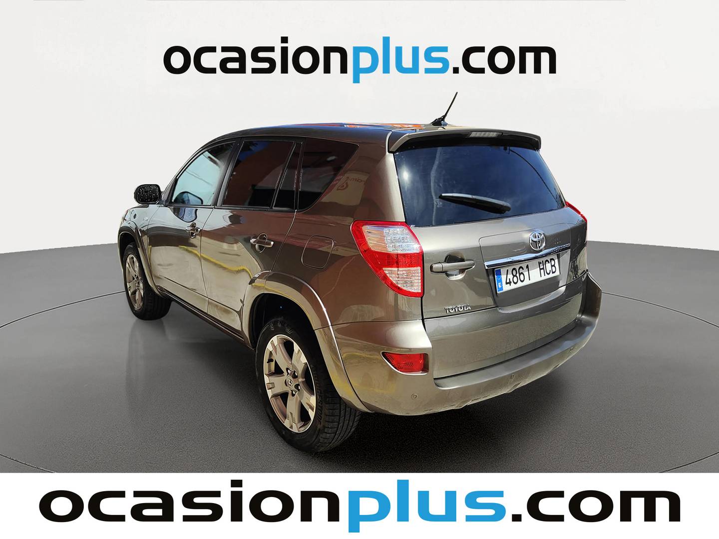 Foto trasera Toyota Rav4 Toyota Rav4 2.2 D-D-CAT Executive Cross Sport Autodr.S 4x4 (150 CV) izquierda