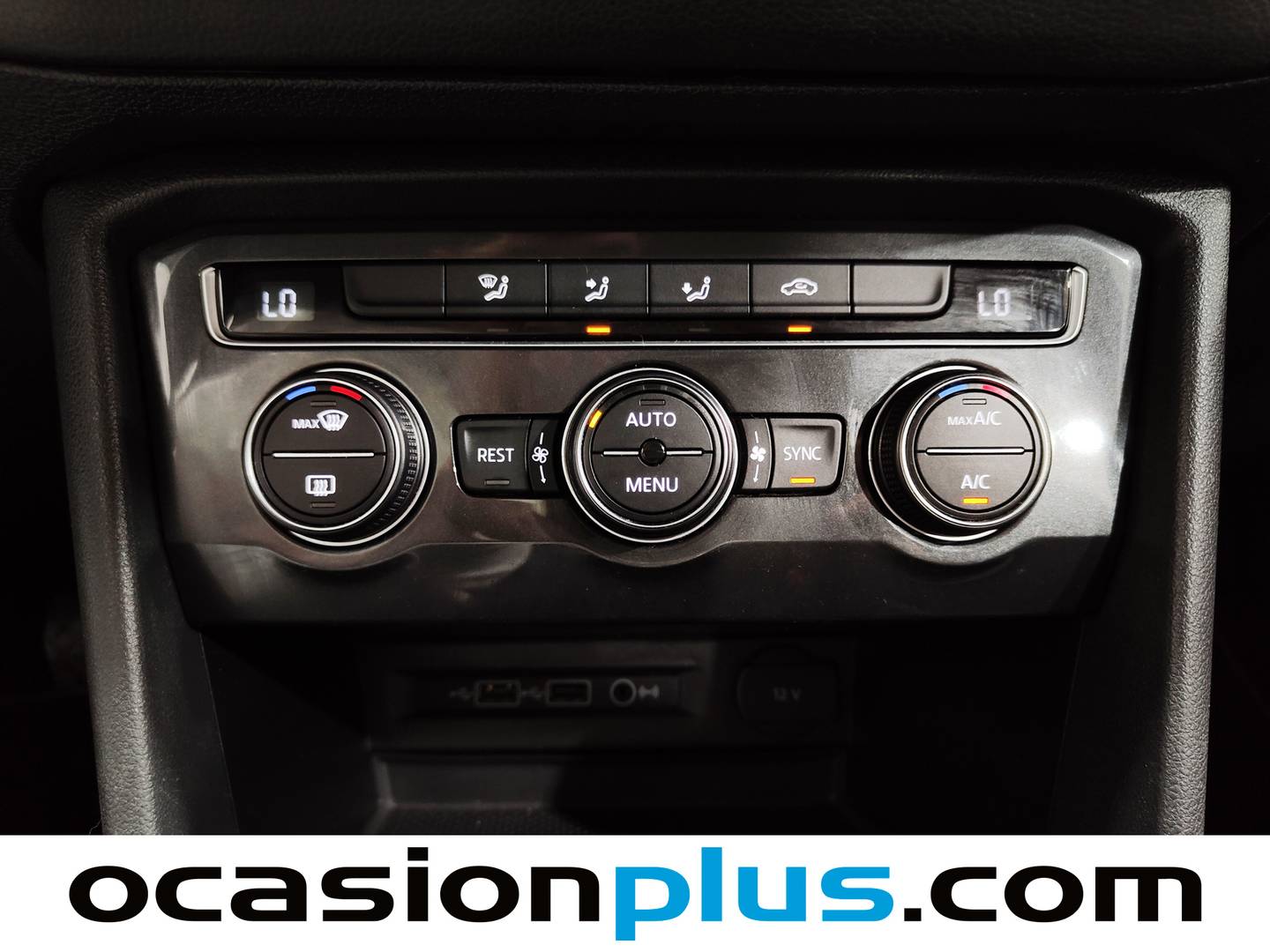 Foto Volkswagen Tiguan Volkswagen Tiguan Advance 2.0 TDI (150 CV) DSG Pack R-Line