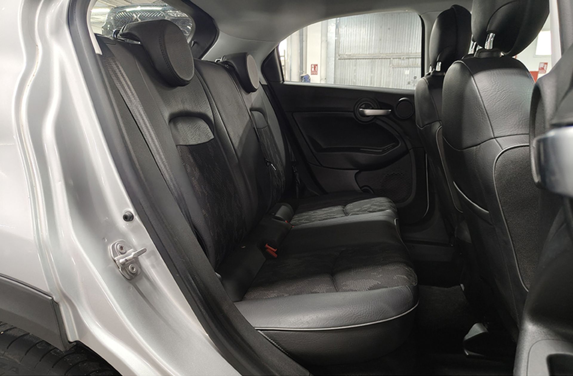 Fiat 500X 1.6 MultiJet Cross - foto 15