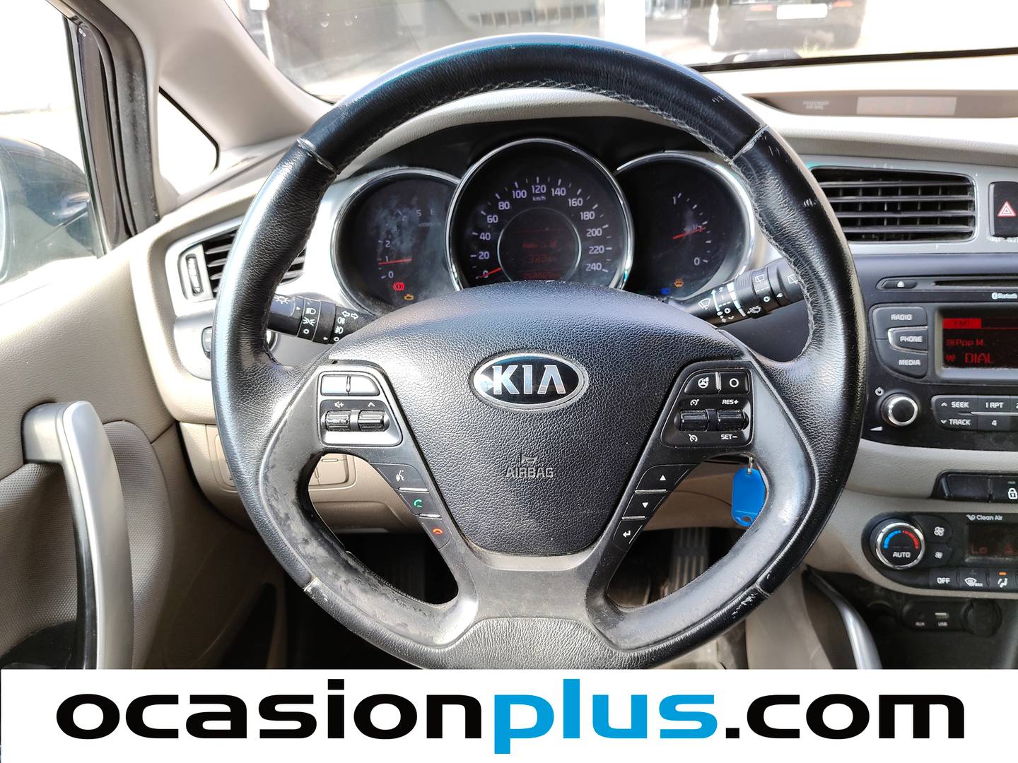 KIA Ceed KIA Ceed 1.6 CRDi VGT Drive (128 CV) 2015