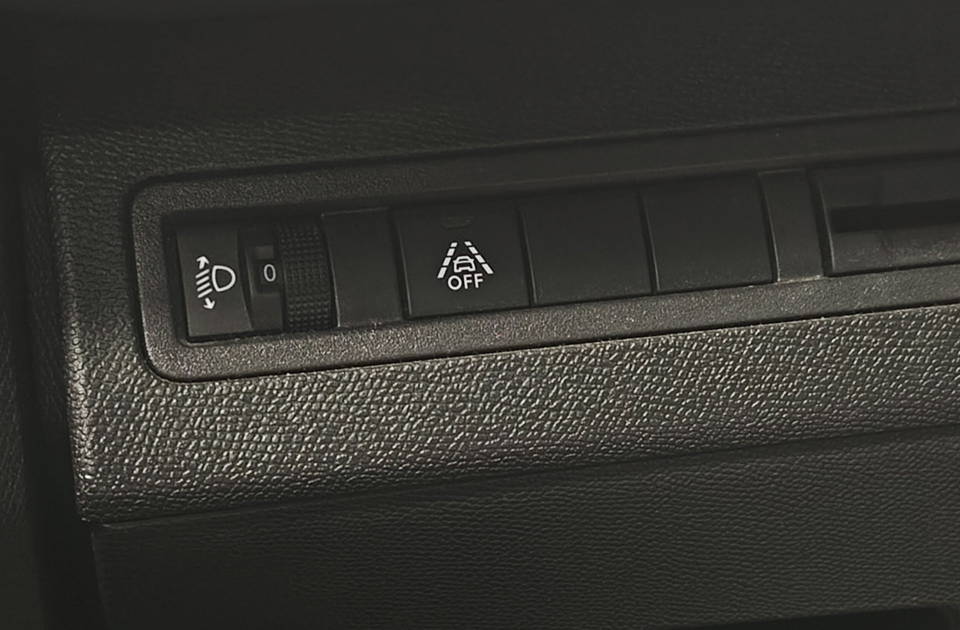 Peugeot 5008 PureTech 130 Allure Pack 7 plazas - foto 25