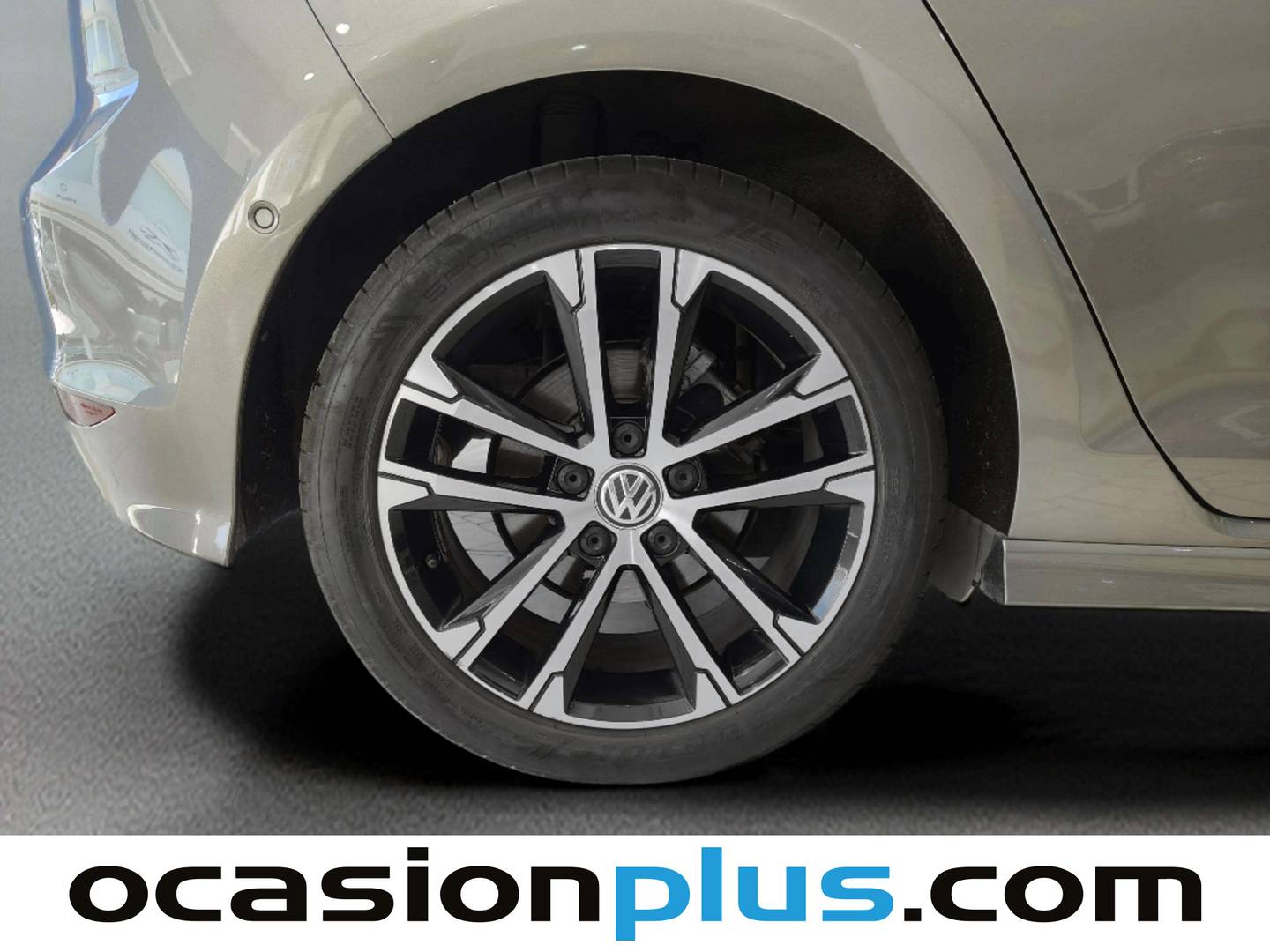 Volkswagen Golf Volkswagen Golf Sport 1.6 TDI BMT (110 CV) DSG Pack R-Line 2015