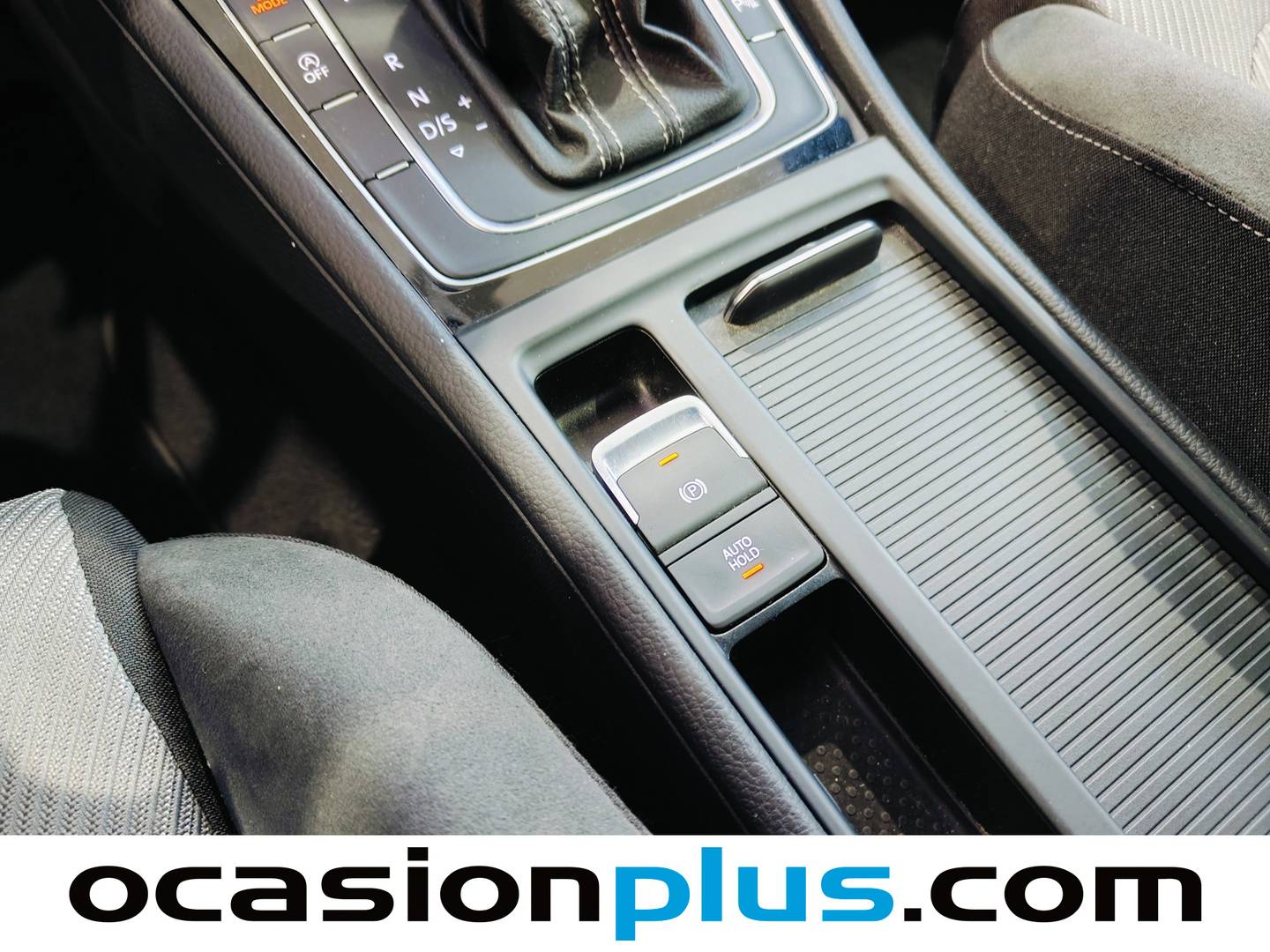 Equipamiento del Volkswagen Golf Volkswagen Golf Sport 1.4 TSI ACT Tech BMT (150 CV) DSG PACK R-LINE