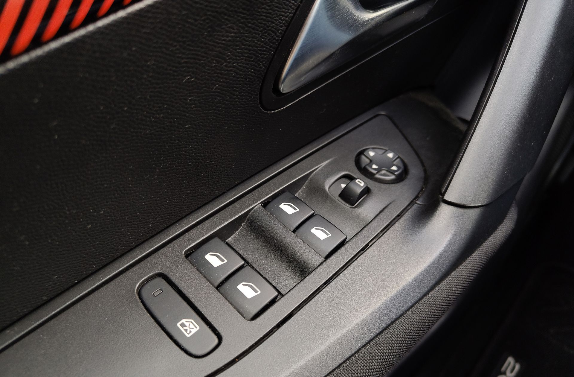 Peugeot 2008 PureTech 100 Active - foto 33