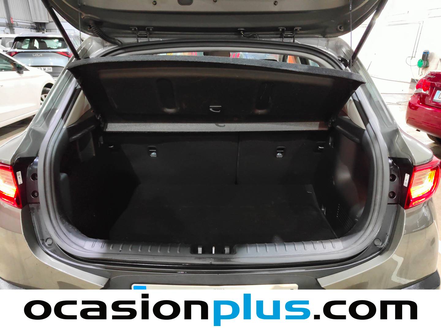 Fotos maletero KIA Stonic Kia Stonic 1.0 T-GDi MHEV Drive iMT (120 CV)