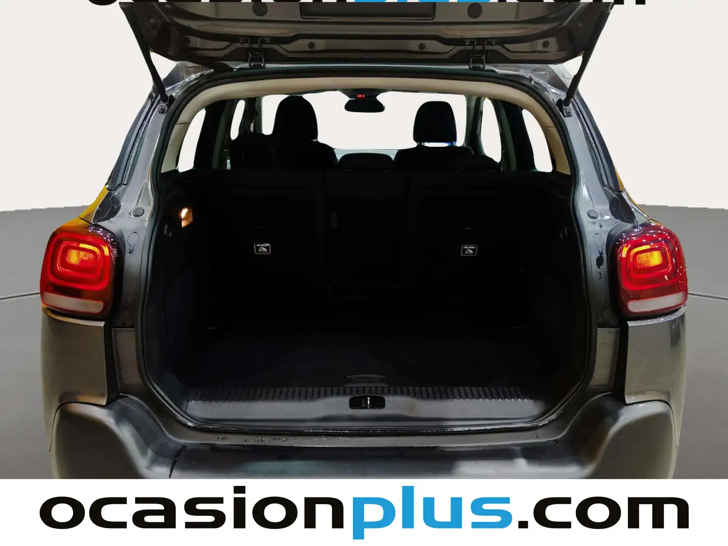 Foto Citroën C3 Aircross Citroen C3 Aircross PureTech 130 Shine Pack EAT6 (131 CV)