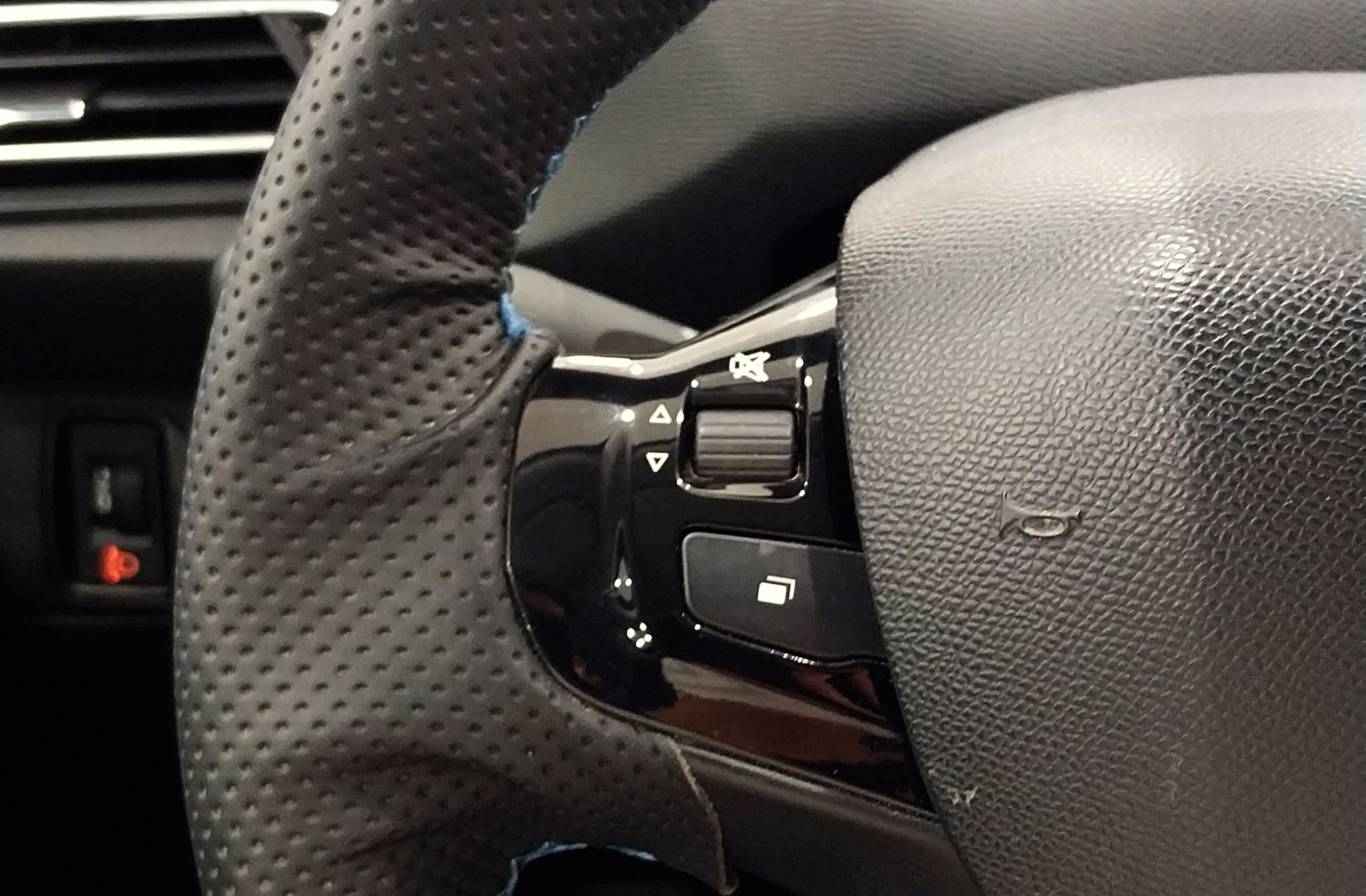 Peugeot 308 Active Pack BlueHDi - foto 25