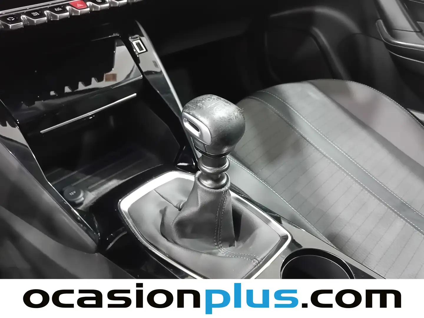 Foto Peugeot 2008 Peugeot 2008 PureTech 130 S&S Allure Pack (130 CV)