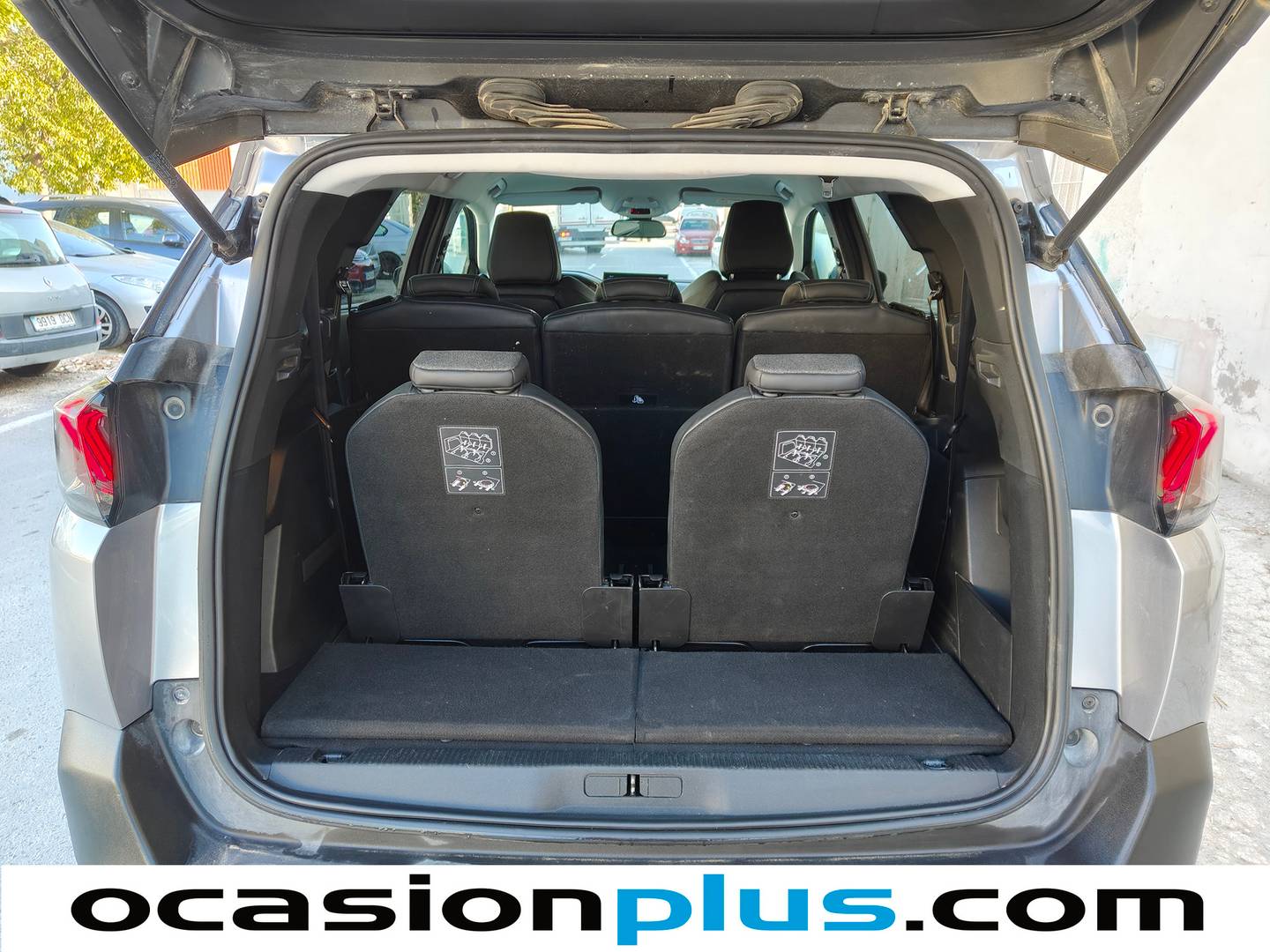 Foto asientos traseros Peugeot 5008 Peugeot 5008 BlueHDI 130 S&S Allure Pack EAT8 (130 CV) 7 Plazas