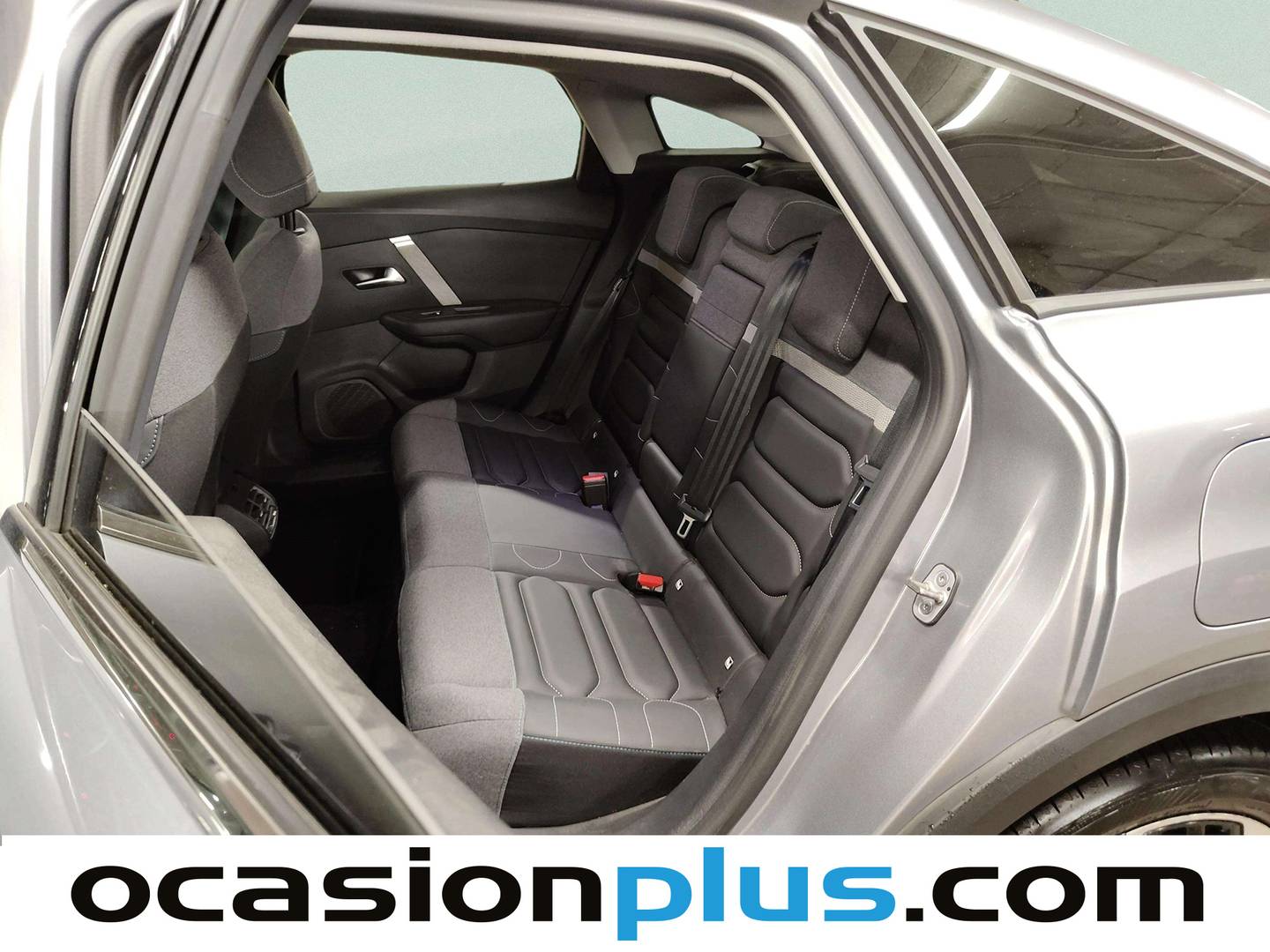 Foto asientos traseros Citroën C4 Citroën C4 BlueHDi 130 S&S Shine EAT8 (130 CV)