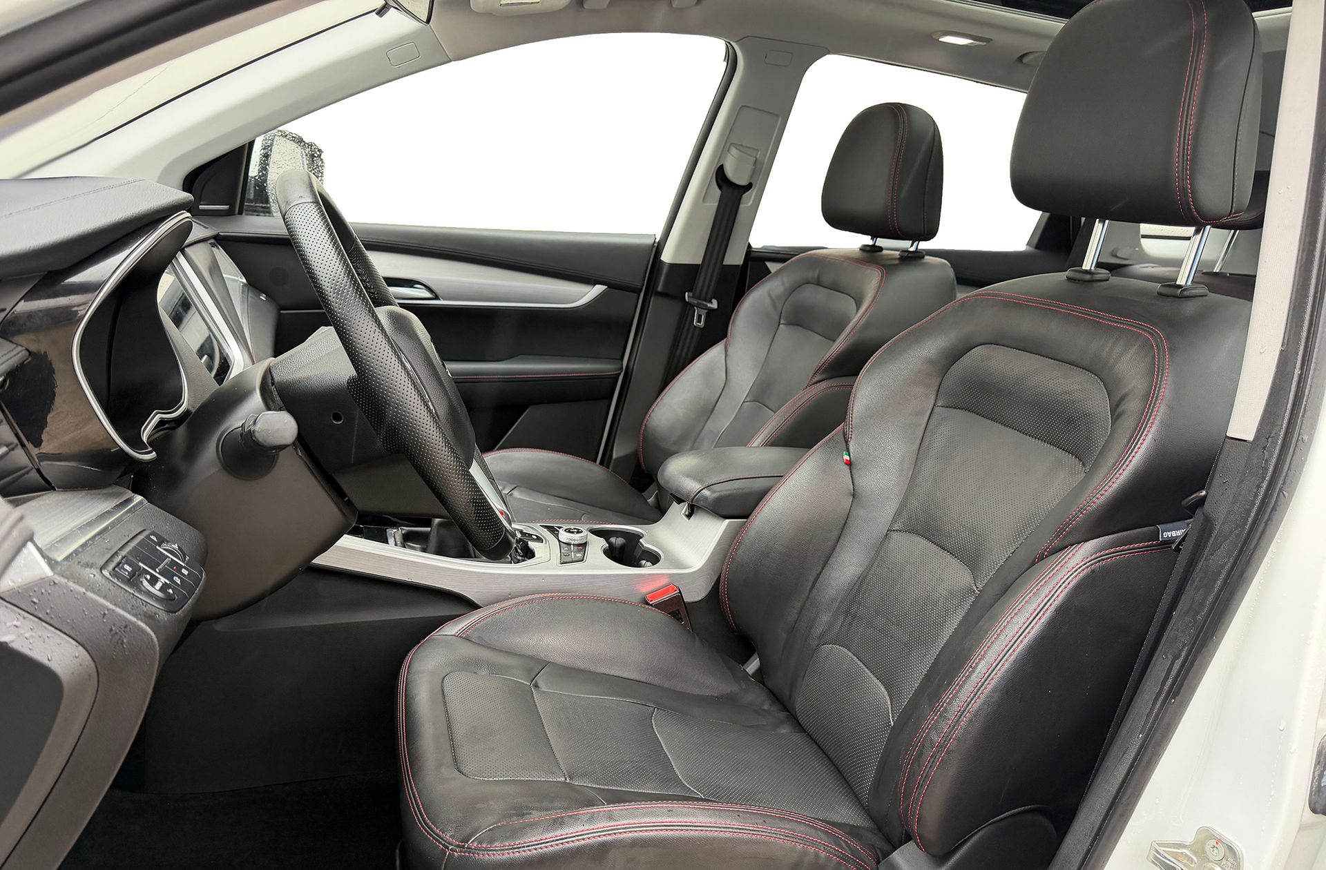 SWM G01 1.5T Luxury - foto 11