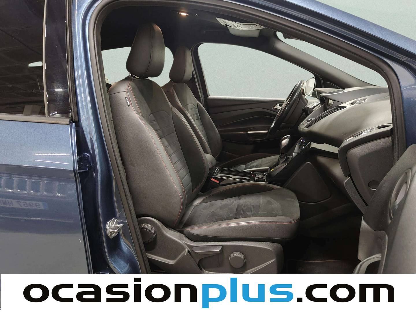Ford Kuga Ford Kuga 1.5 EcoBoost ST-Line Limited Edition 4x4 Auto (176 CV) de segunda mano
