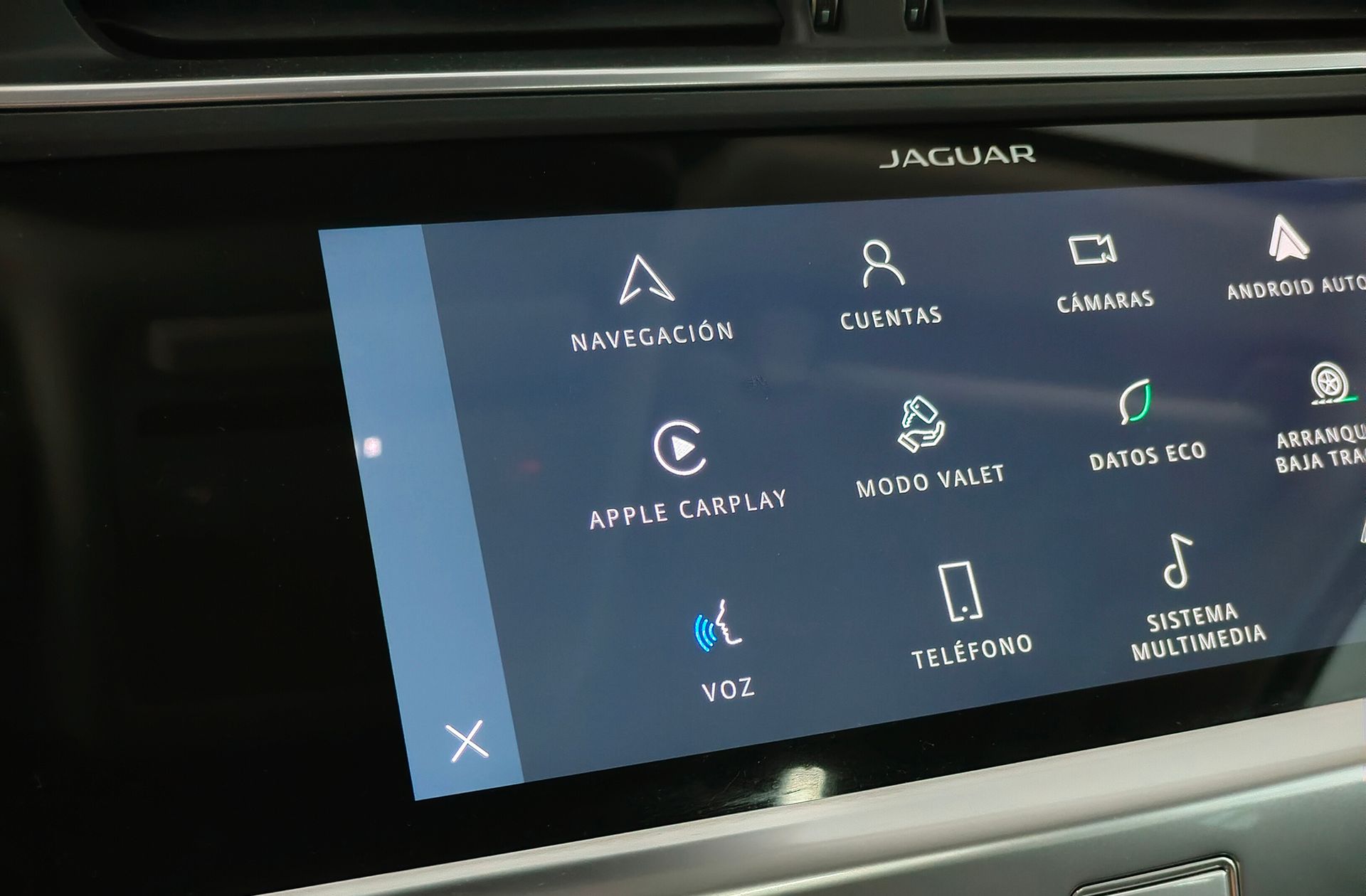 Jaguar I-Pace EV400 SE 4WD - foto 9
