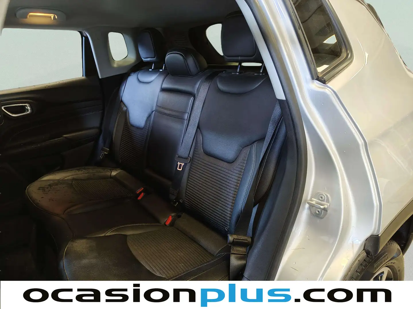 Foto Jeep Compass Jeep Compass 1.3 Gse Limited 4x2 FWD (130 CV)