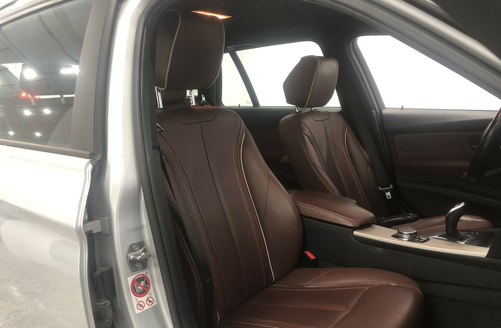 BMW Serie 3 320d Touring Efficient Dynamics - foto 17