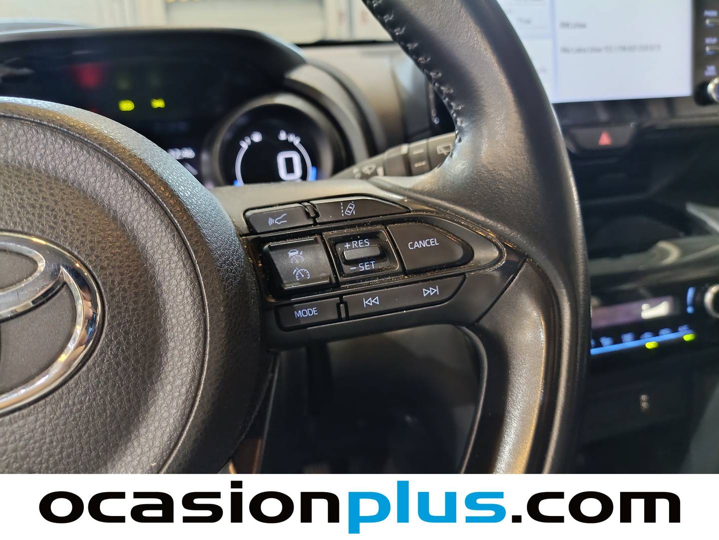 Acabados Toyota Yaris Cross Toyota Yaris Cross 120H Business plus (116 CV)