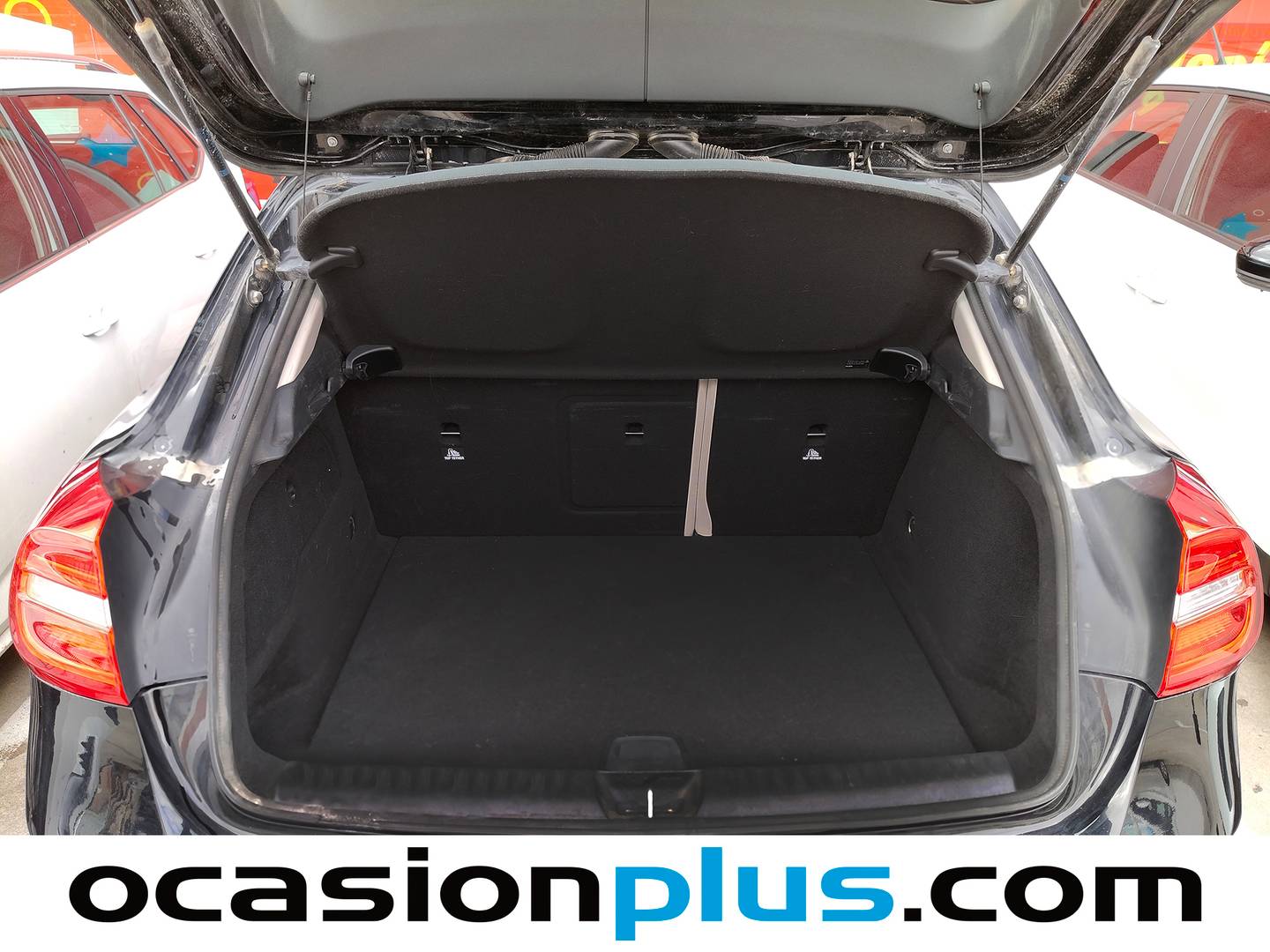 Foto Mercedes GLA Mercedes-Benz GLA GLA 200 d Style (136 CV)