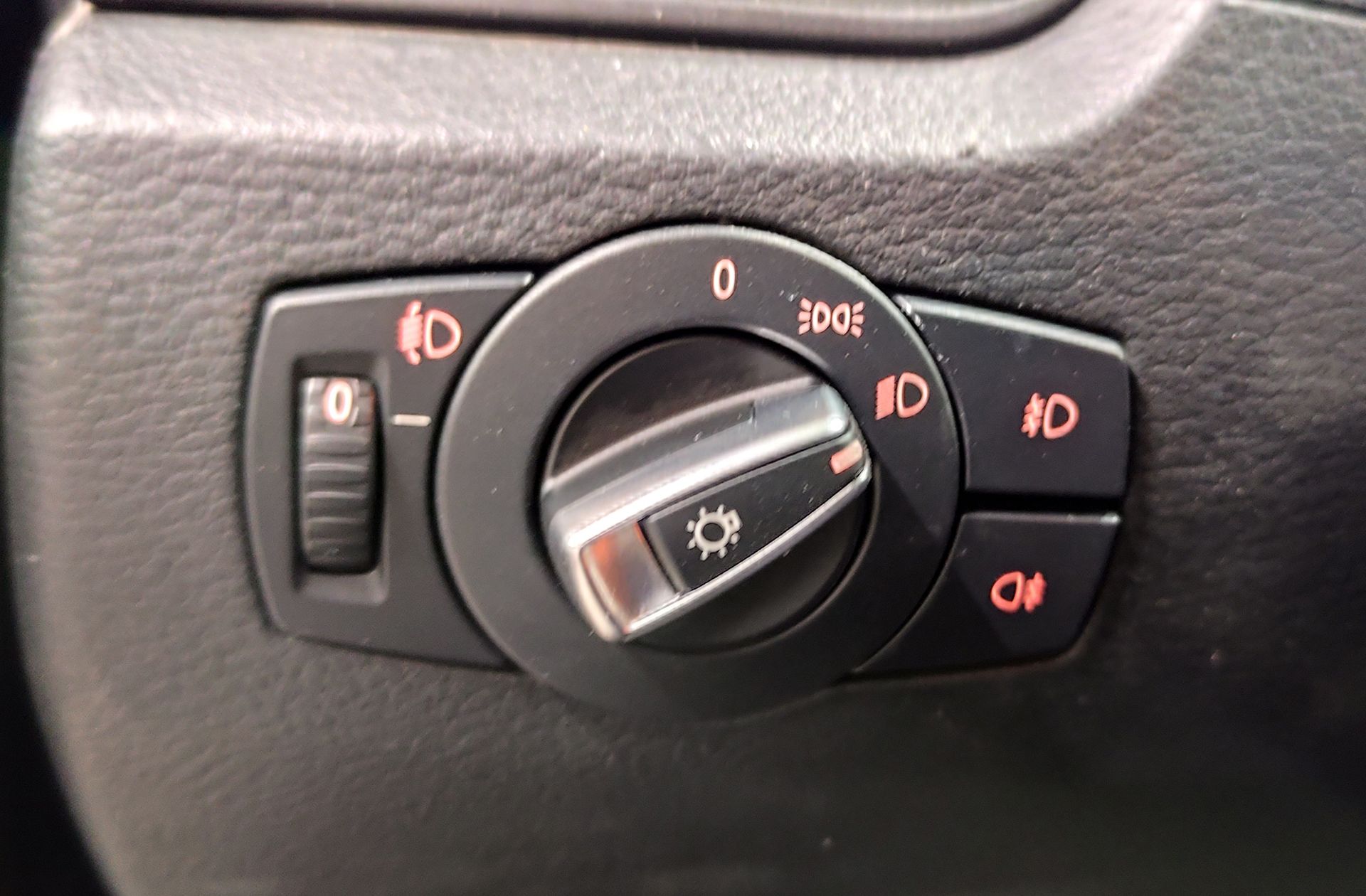 BMW X1 sDrive20d EfficientDynamics Edition - foto 8