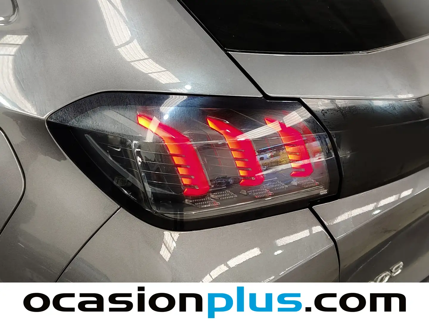 Foto Peugeot 208 Peugeot 208 PureTech 100 GT EAT8 (100 CV)