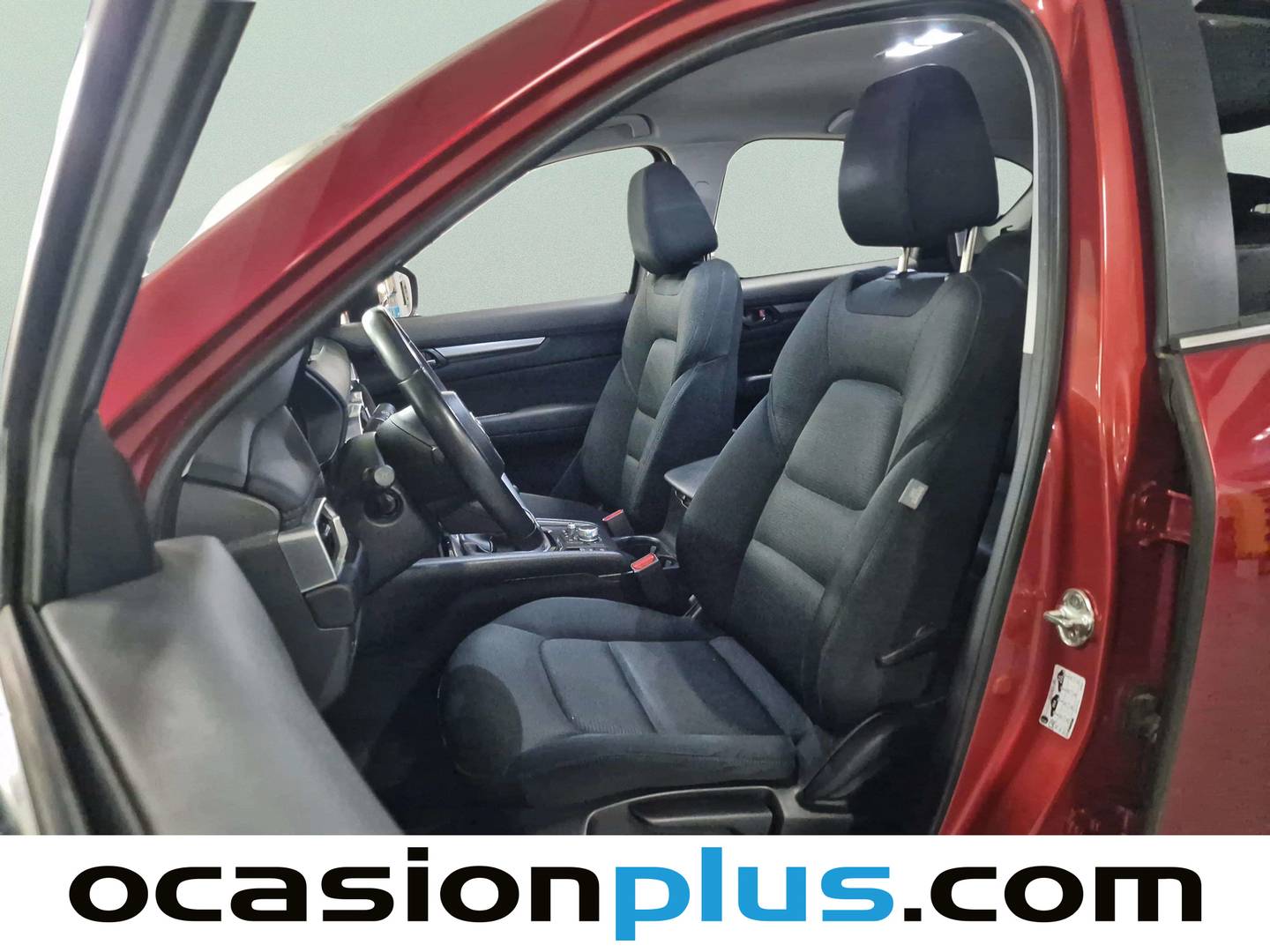 Foto asientos delanteros Mazda CX-5 Mazda CX-5 2.0 E-SKYACTIV-G MHEV Advantage (165 CV)