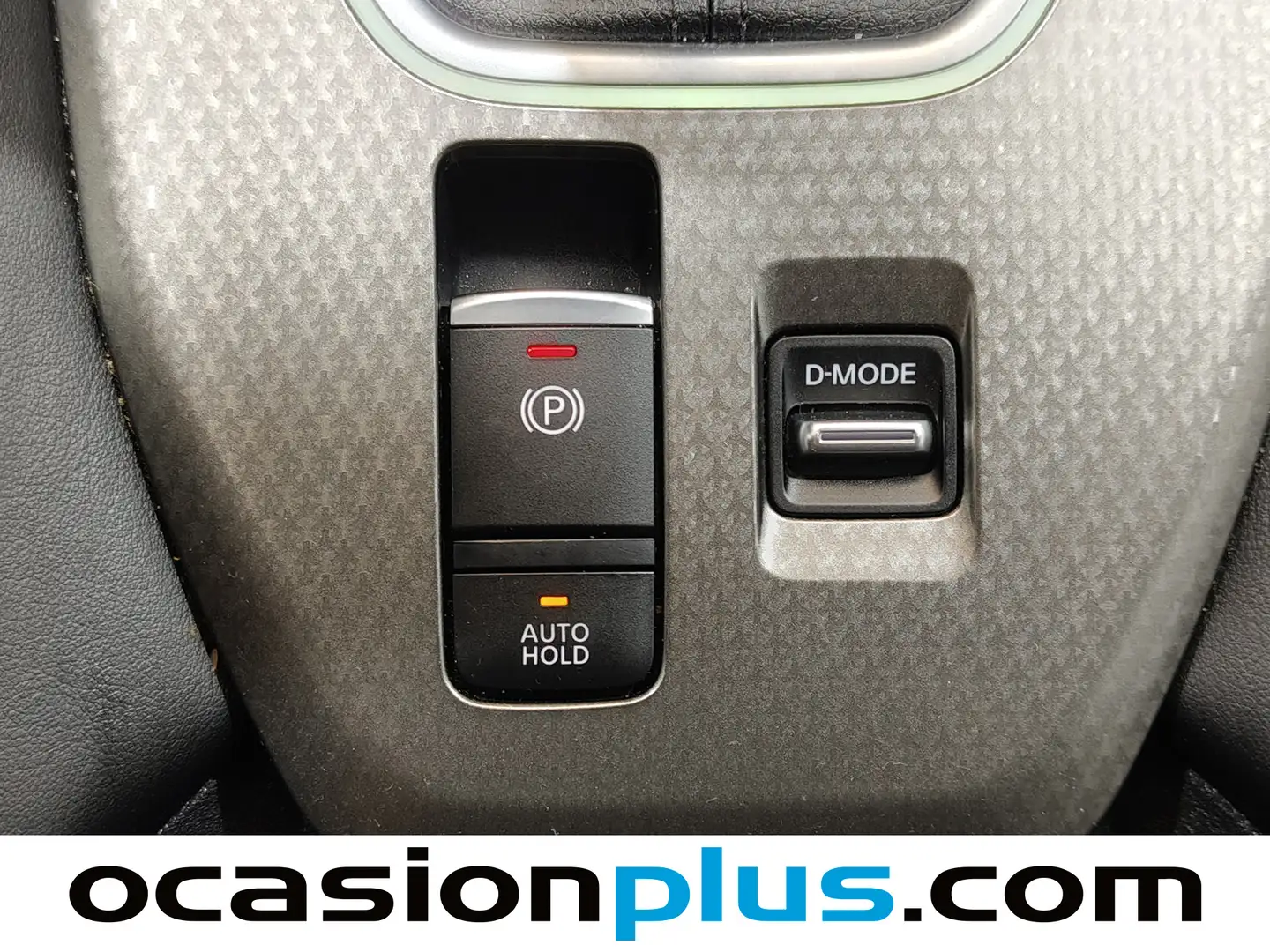 Foto Nissan QASHQAI Nissan Qashqai DIG-T 140 N-Connecta (140 CV)