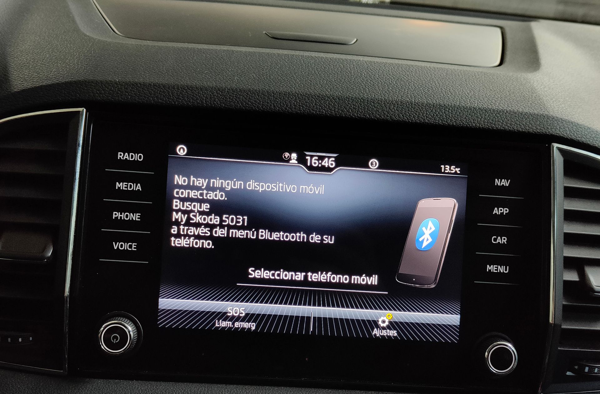 Škoda Karoq 2.0 TDI Selection - foto 7