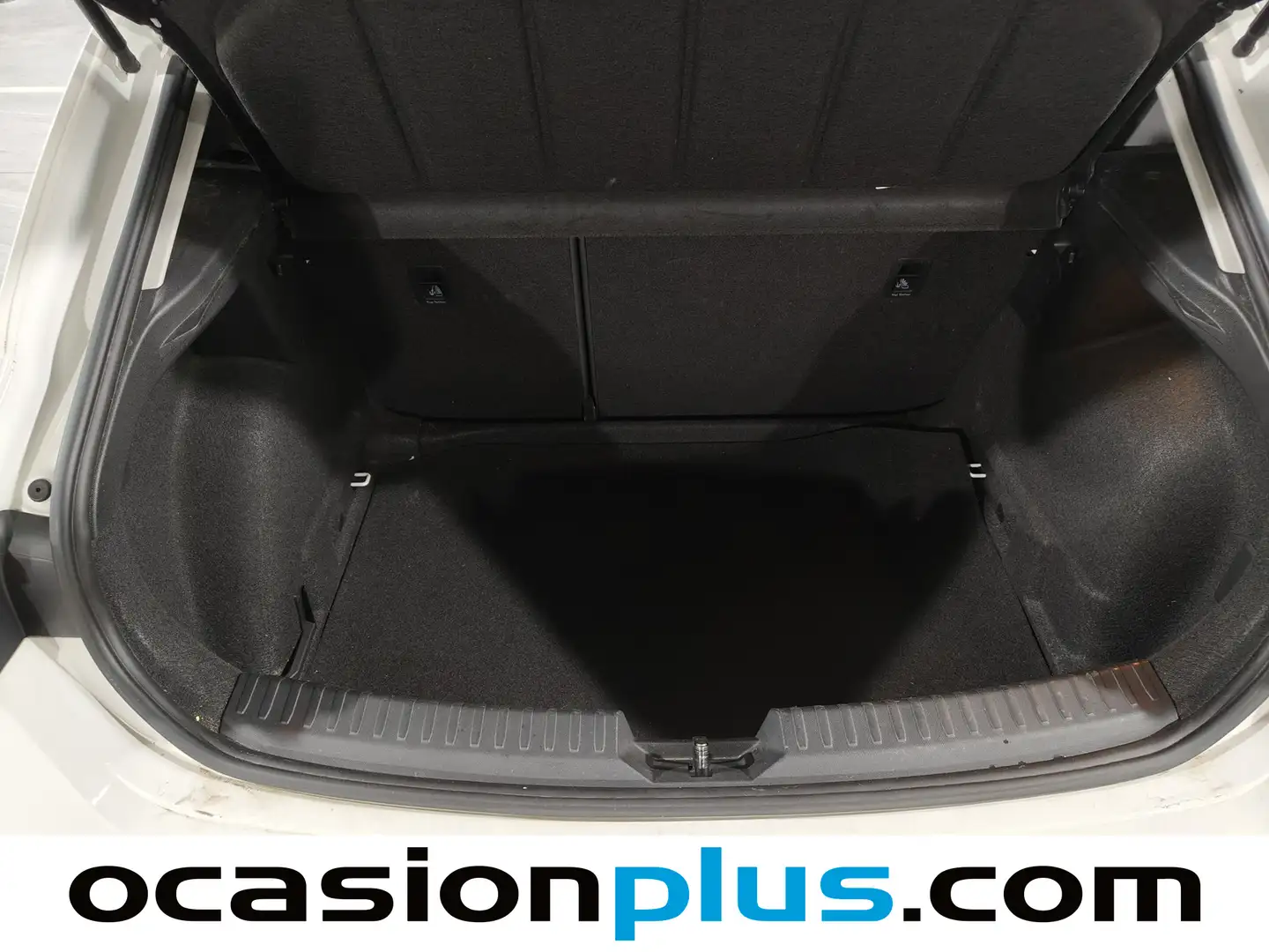 Foto Seat León SEAT León 1.0 TSI S&S Reference (90 CV)