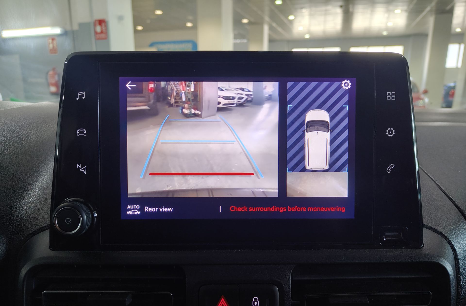 Citroën Berlingo BlueHDi 130 Talla M Shine Business - foto 8