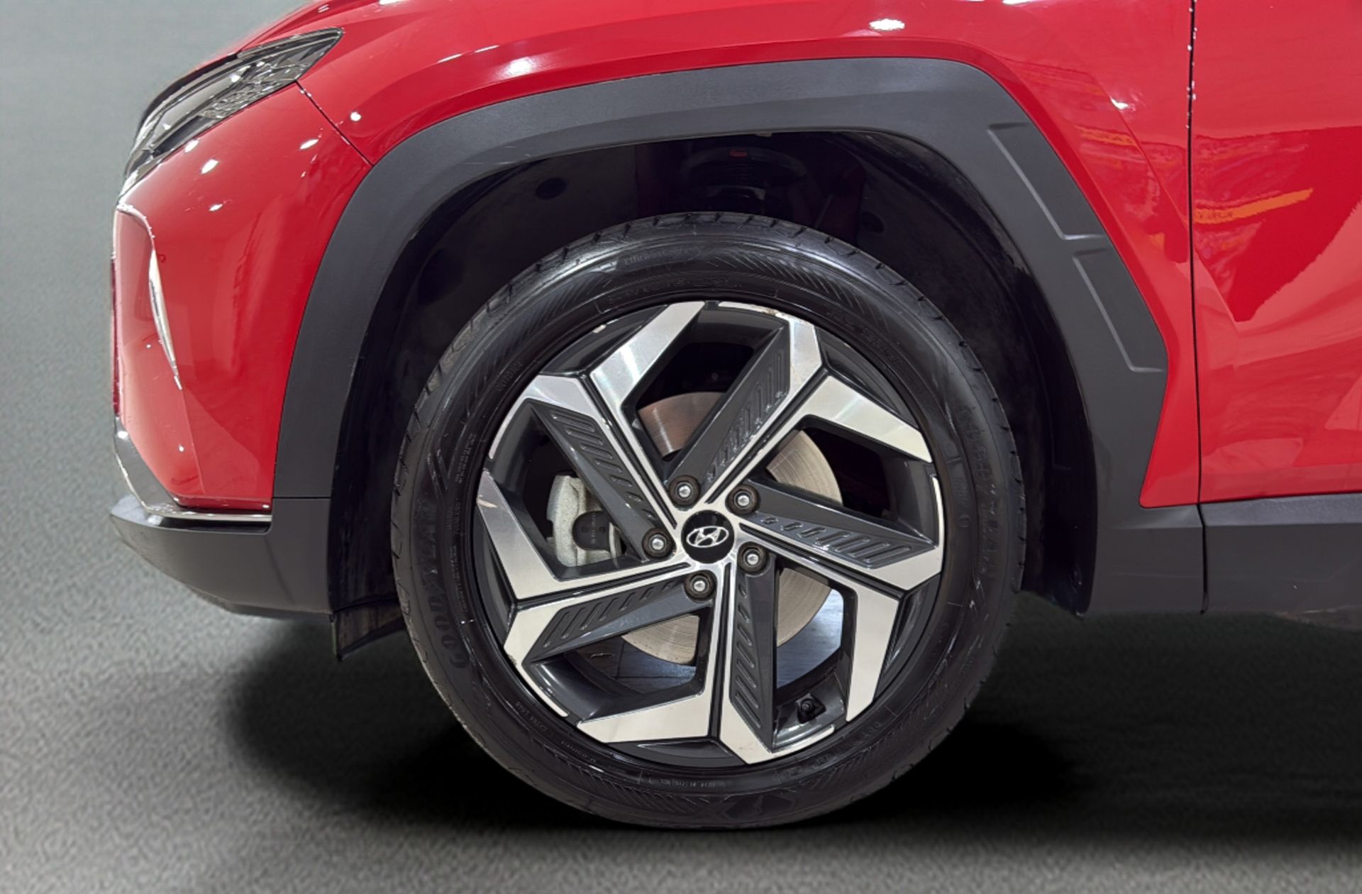 Hyundai Tucson 1.6 T-GDi PHEV Maxx 4x4 - foto 36