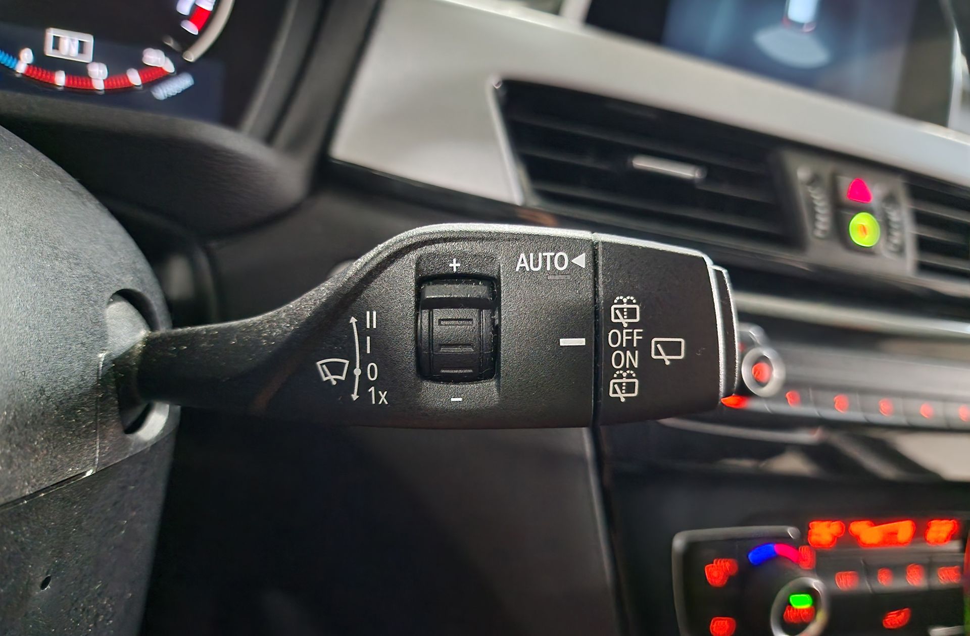 BMW X1 sDrive18i - foto 30