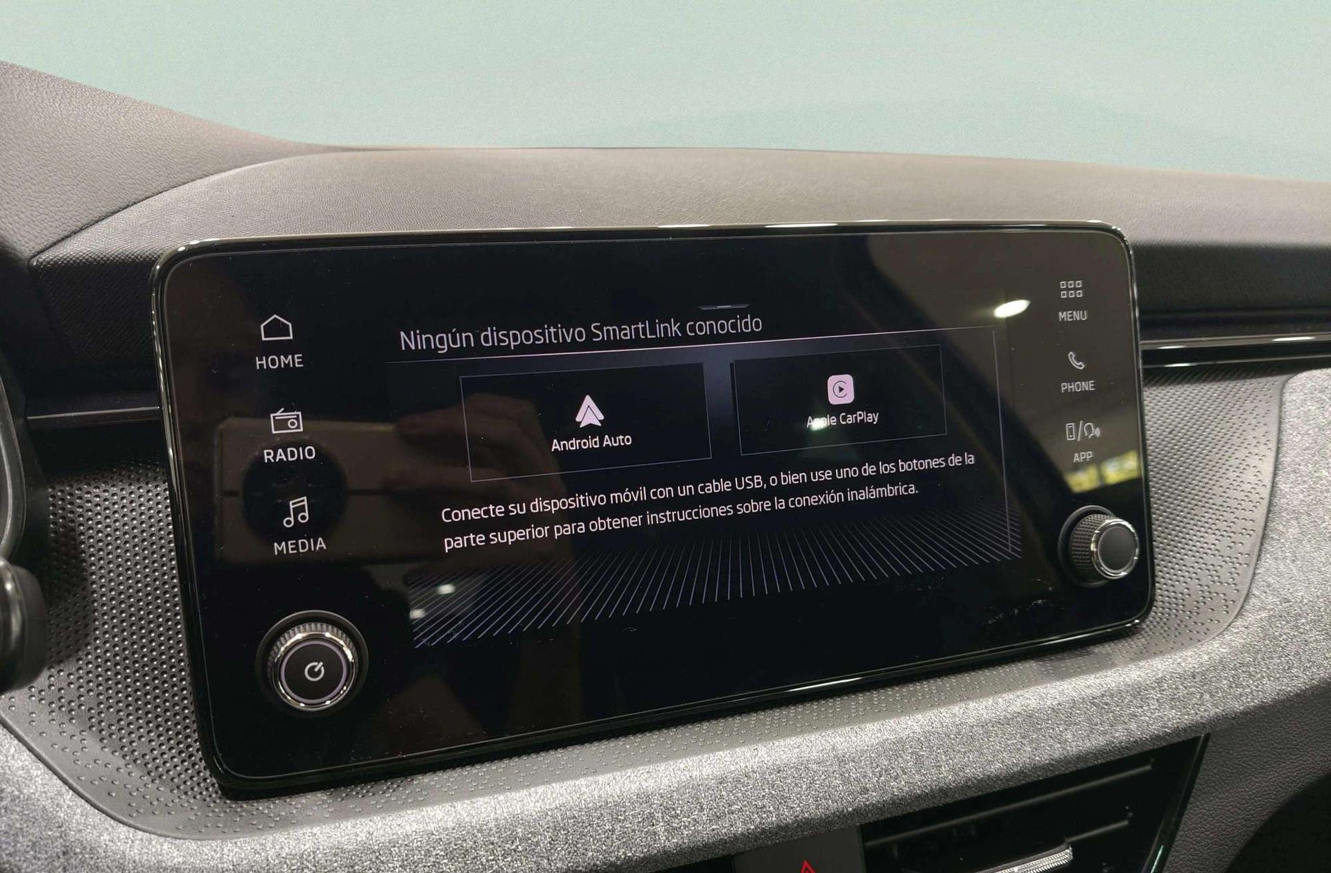 Škoda Kamiq 1.0 TSI Selection DSG - foto 8