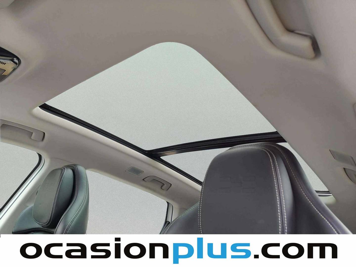 Extras y acabados del Aiways U5 Aiways U5 Prime (204 CV)