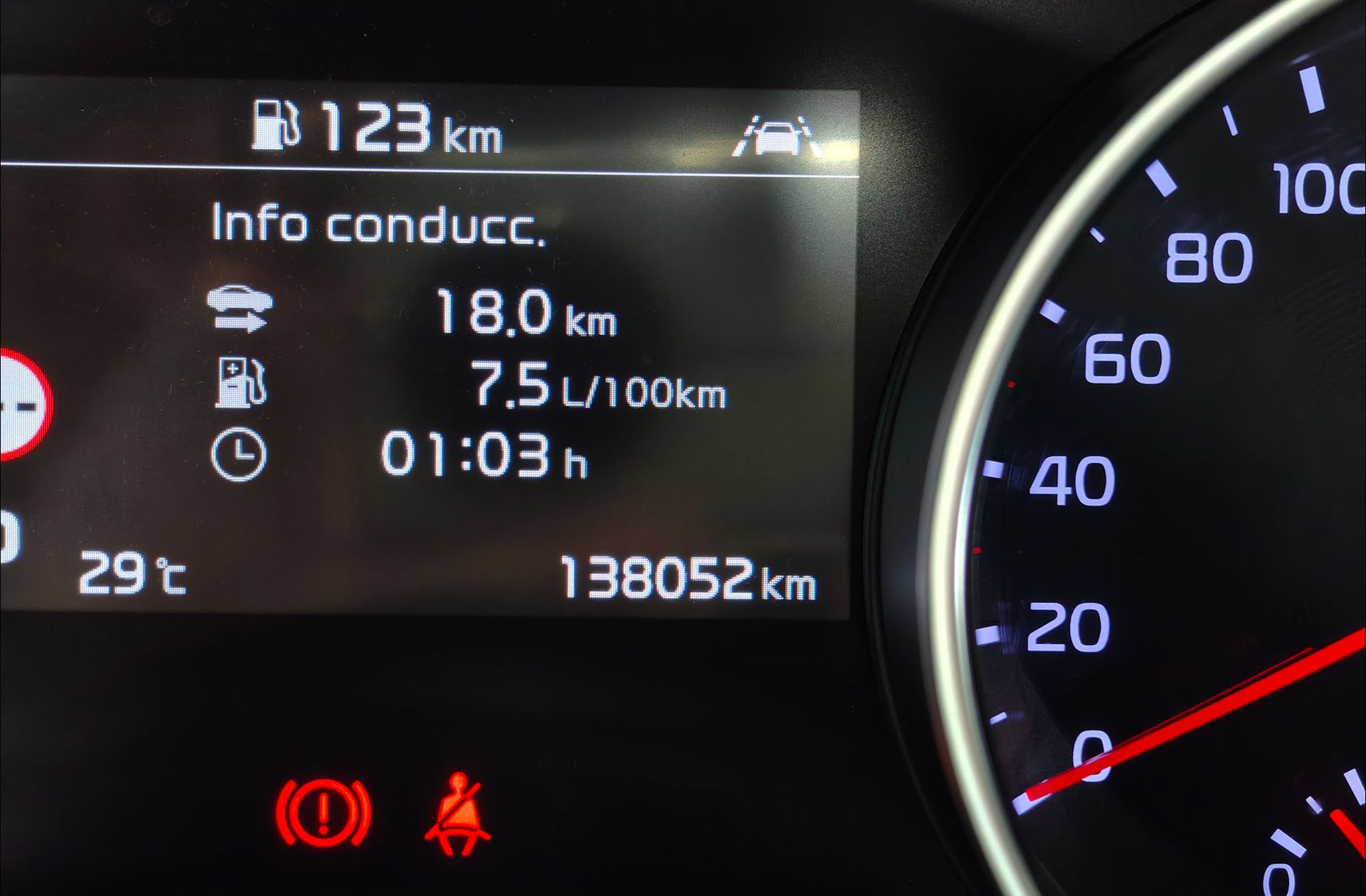 Kia Ceed 1.6 CRDi GT Line DCT - foto 12