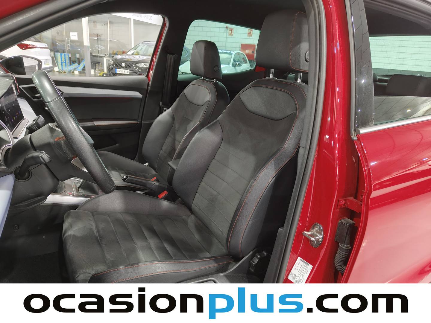 Foto asientos delanteros Seat Arona Seat Arona 1.0 TSI S&S FR (110 CV)