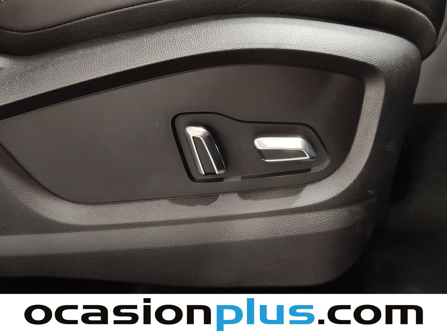 EBRO S800 EBRO S800 1.6 TGDI Premium DCT (147 CV) 7 Plazas seminuevo