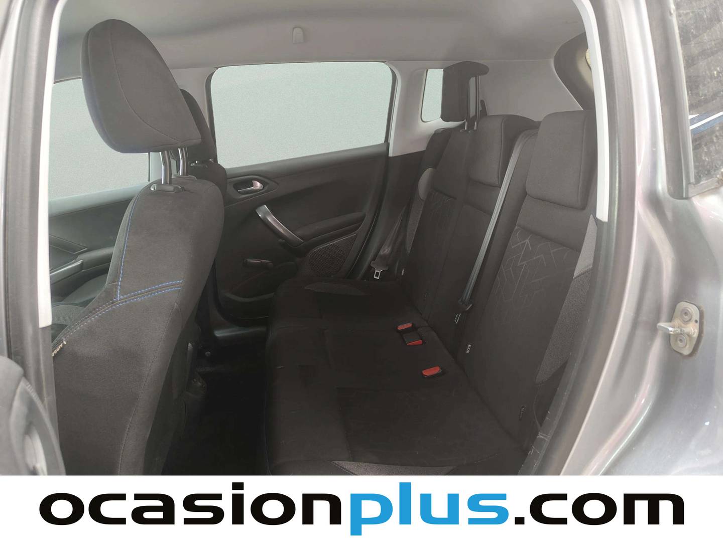 Foto asientos traseros Peugeot 2008 Peugeot 2008 PureTech 82 S&S Style (82 CV)