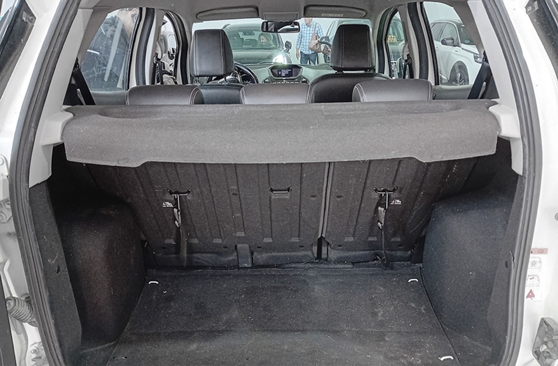 Ford EcoSport 1.5 TDCi Titanium - foto 16