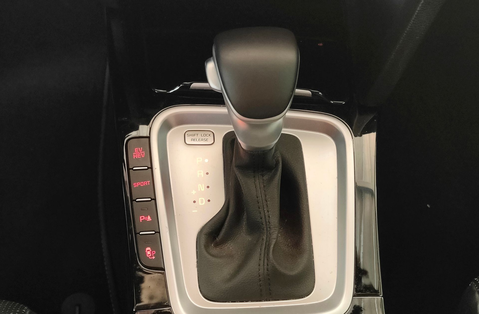 Kia XCeed 1.6 GDi PHEV eMotion - foto 5