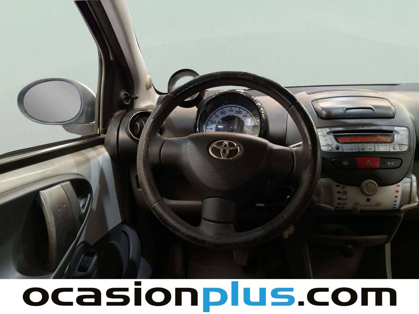Toyota Aygo Toyota Aygo 1.0 VVT-i Connect (68 CV) de segunda mano