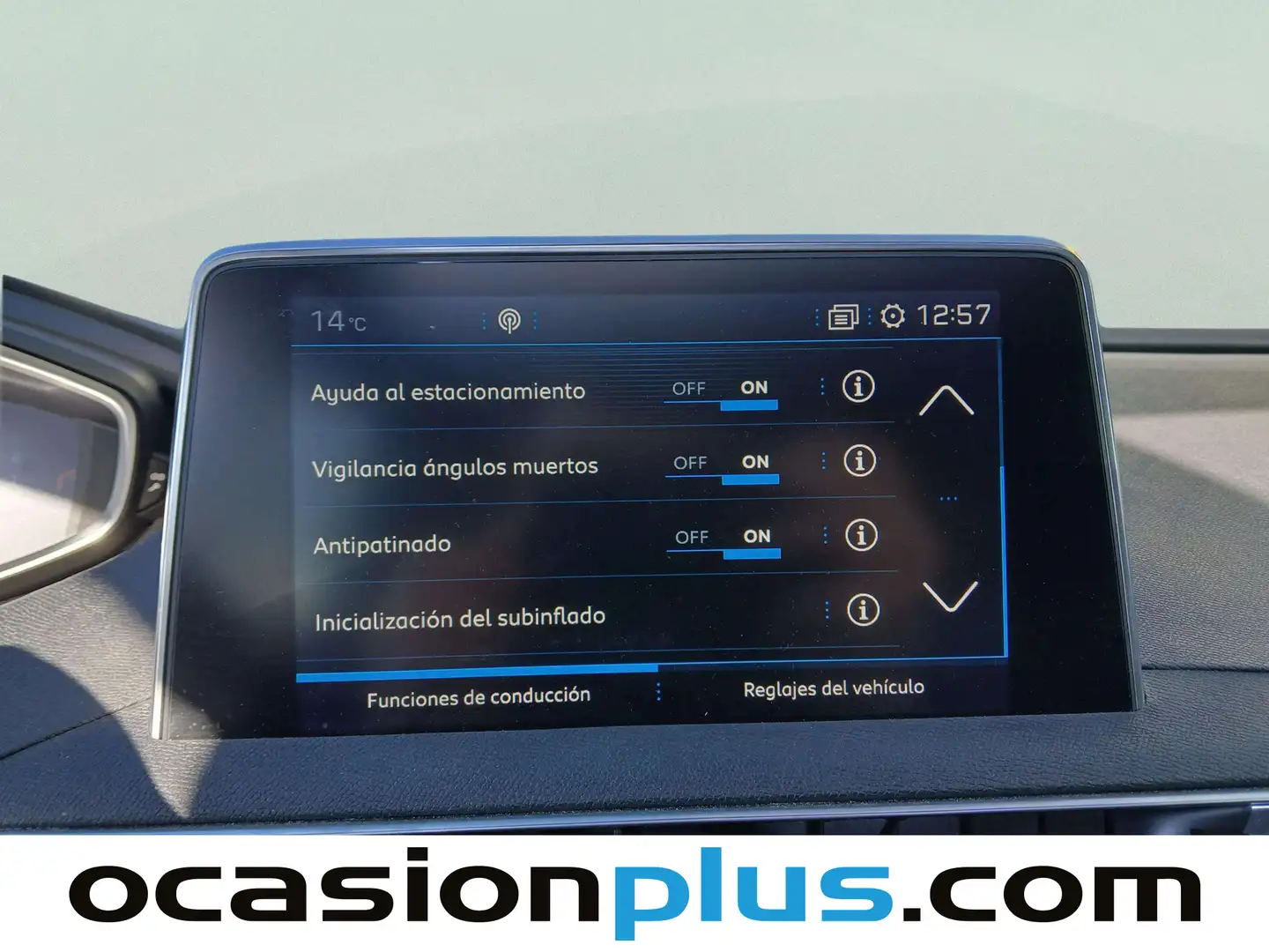 Foto Peugeot 3008 Peugeot 3008 PureTech 130 S&S GT Line (130 CV)