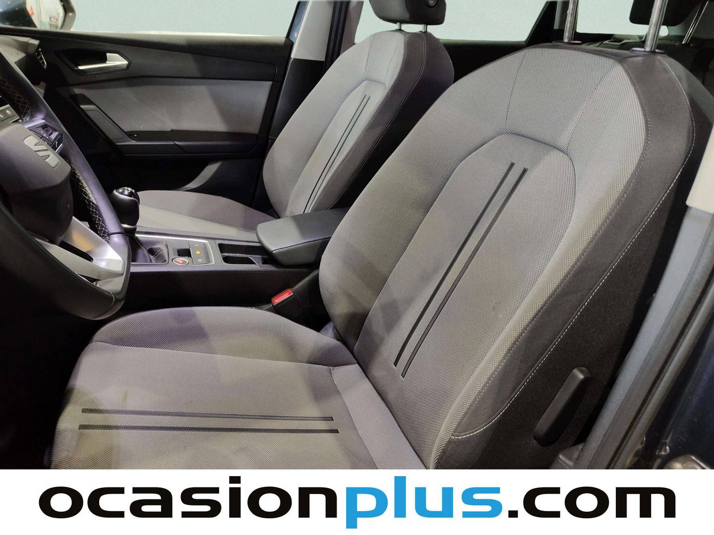 Foto asientos delanteros Seat León Seat León ST 1.0 TSI S&S Style XL (110 CV)