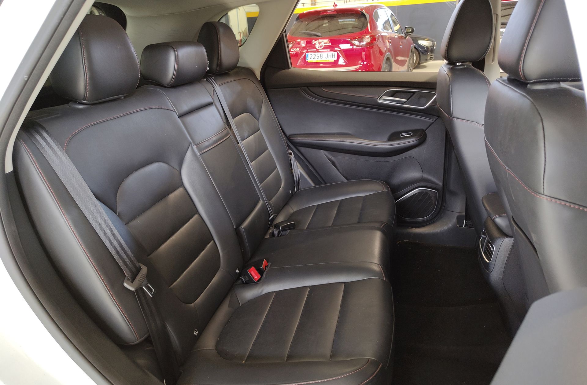 MG HS 1.5 Turbo GDI Comfort - foto 17