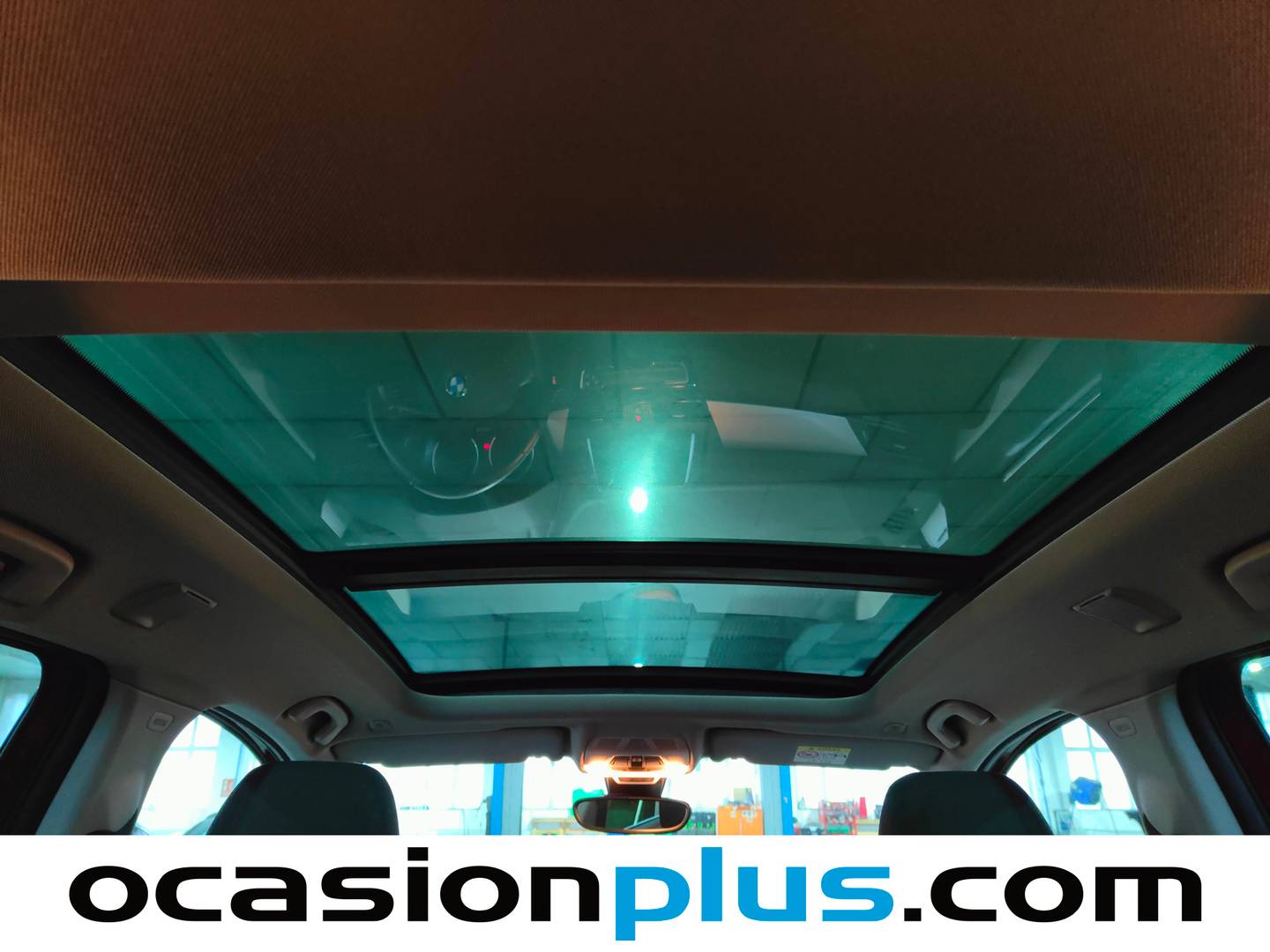 Foto BMW Serie 2 Active Tourer BMW Serie 2 218i Active Tourer (140 CV)